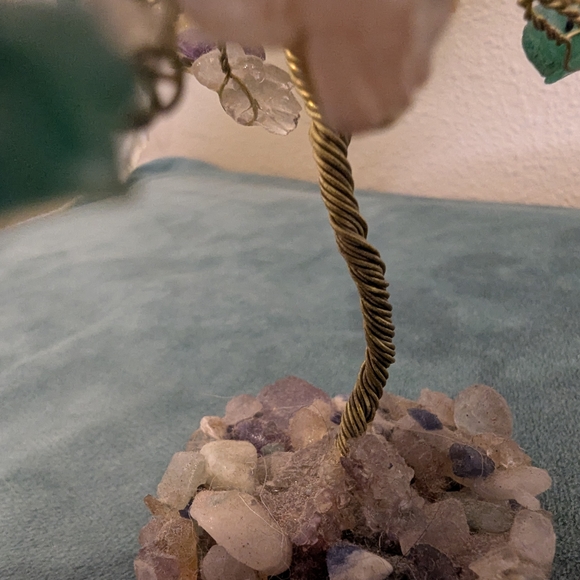 Bendable Tree on Resin Base - Picture 8 of 13